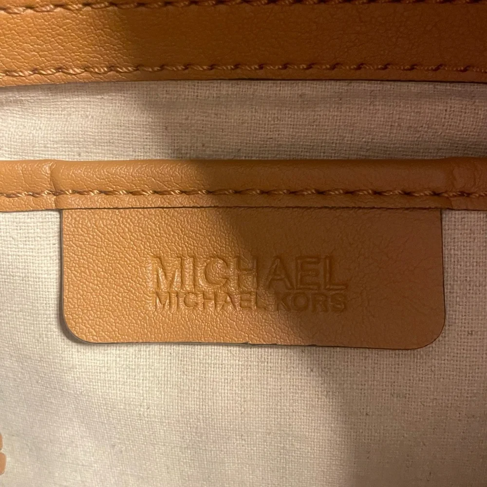 Michael Michael Kors Vivian Large Woven Suede Hobo - Picture 12 of 16